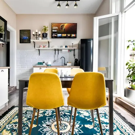 Downtown - Style - Balcony - 2br - Top Amenities 公寓
