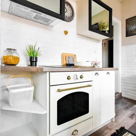 Downtown - Style - Balcony - 2br - Top Amenities 公寓 *